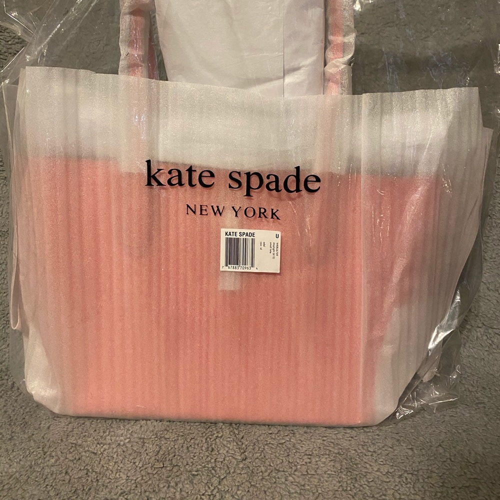 Kate spade ♠️ coral tote! NWT GORGEOUS! - Picture 12 of 12